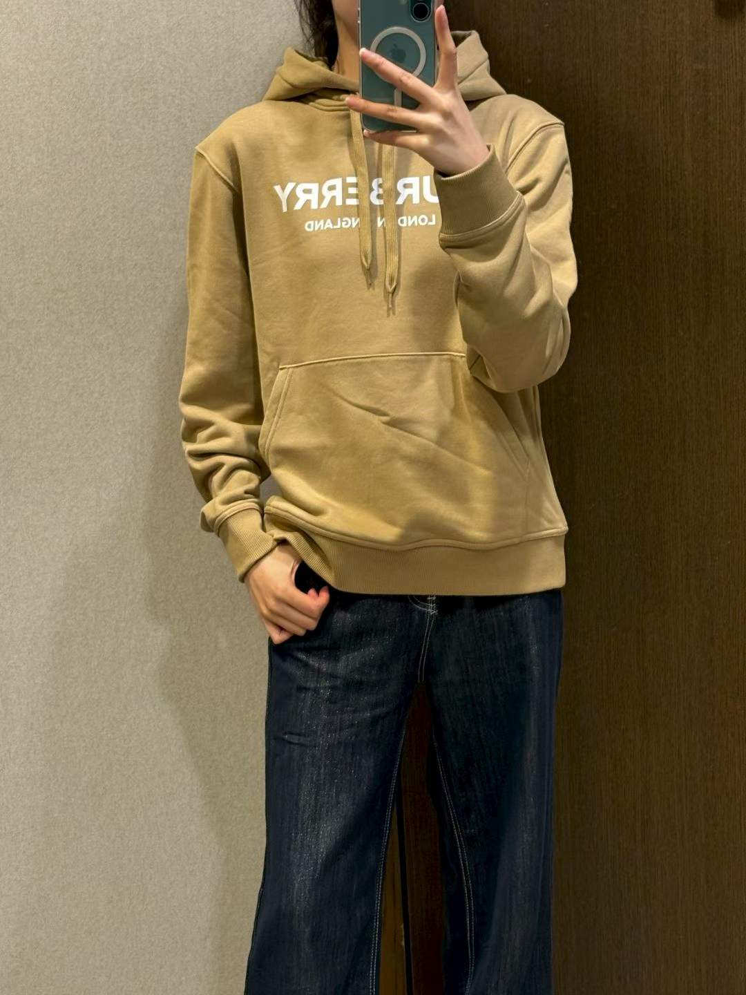 Burberry Beige Hoodie – Iconic Style & Premium Comfort