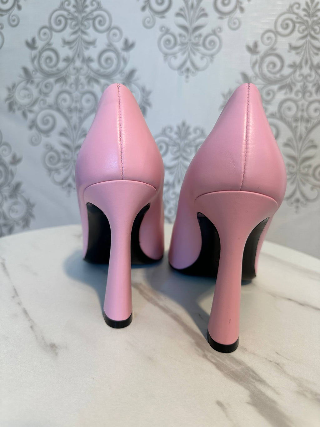 Versace Pumps Medusa din Piele — Roz