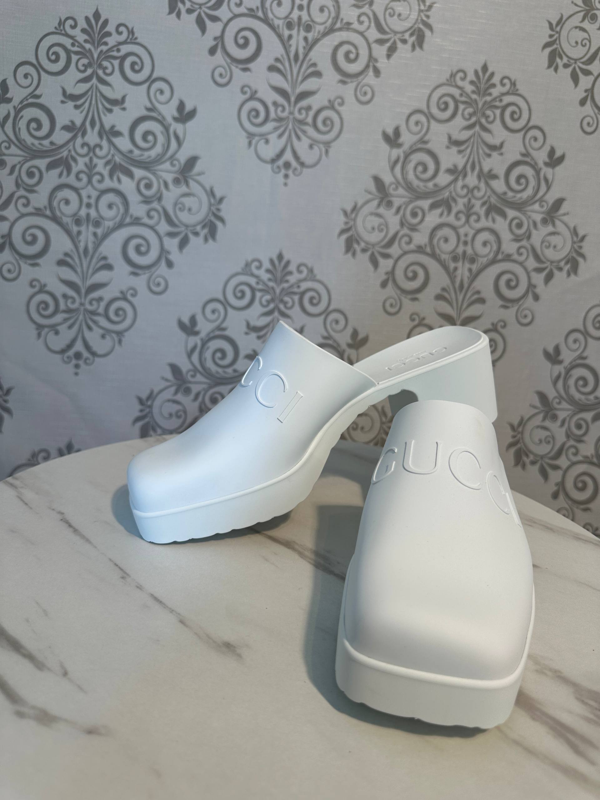 Gucci Papuci Platform cu Logo