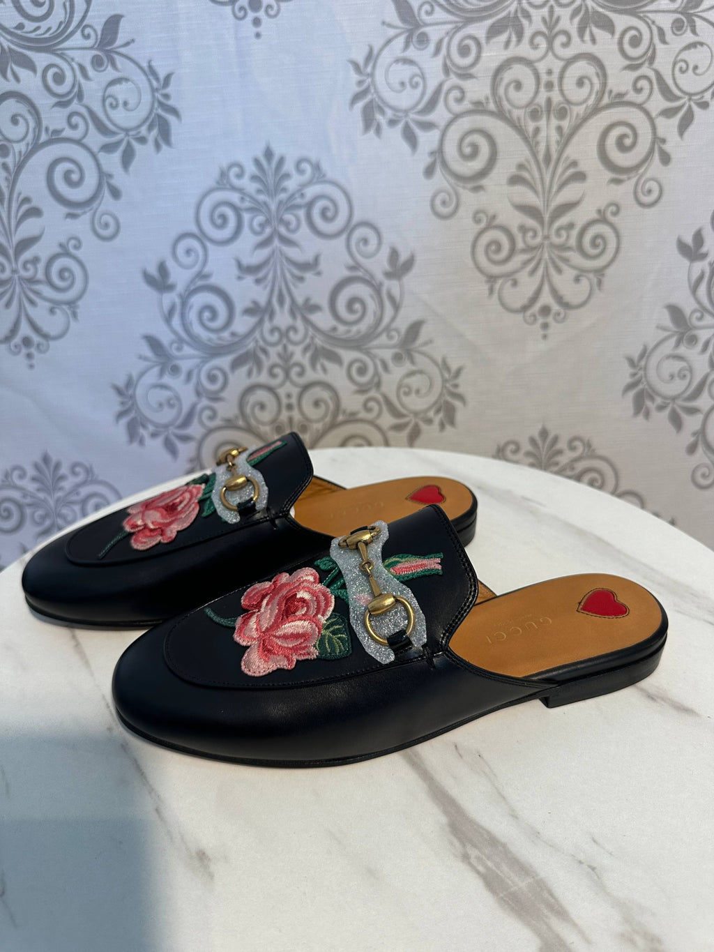Gucci Princetown Mules Broderie Florală — Negru