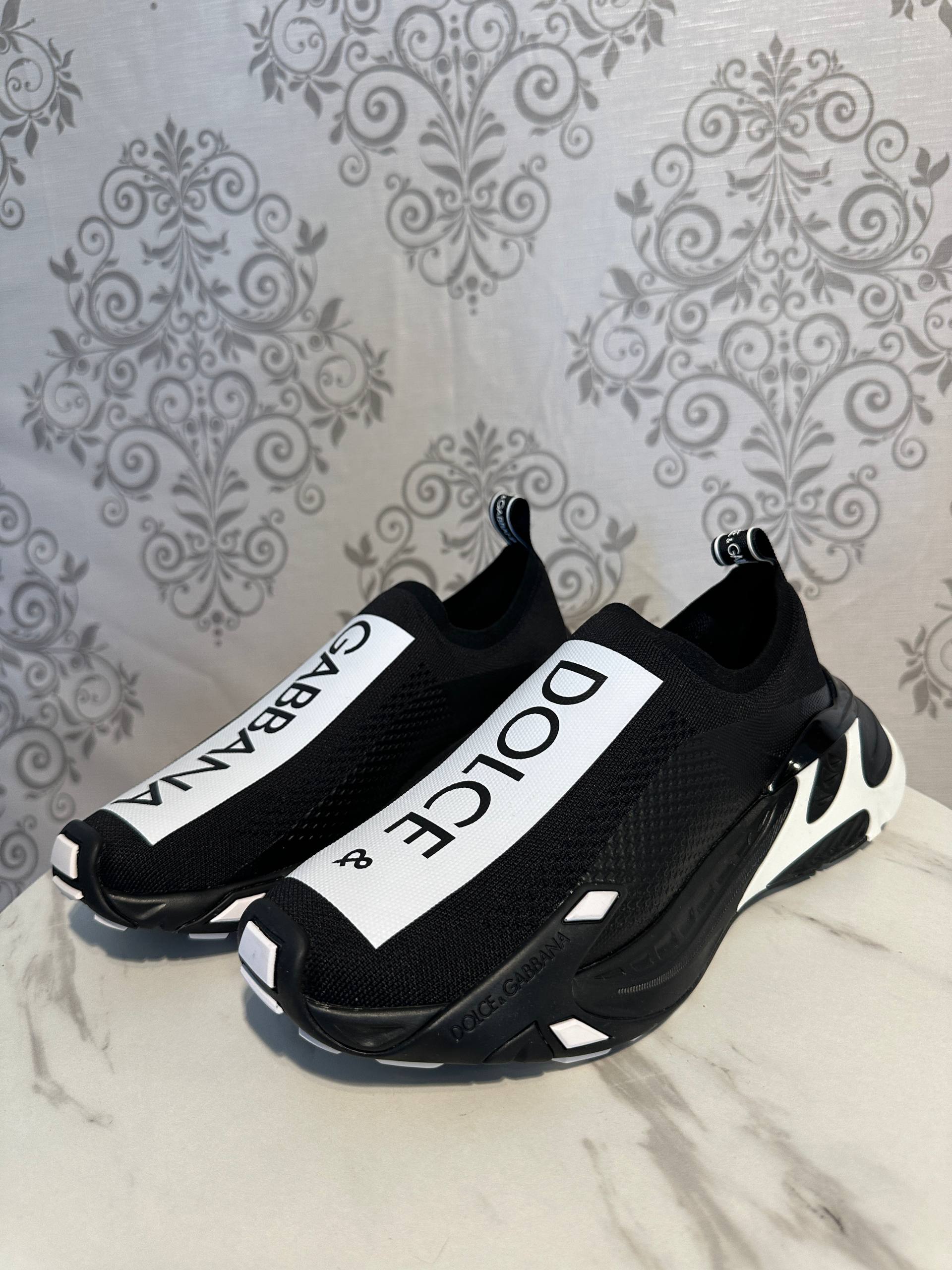 Sorrento Slip-On Sneaker – Contemporary Design & Ultra-Light Comfort